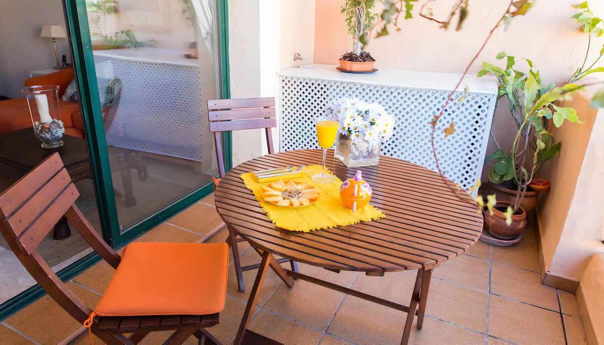 Ático de 3 Dormitorios y 3 Baños en venta en La Duquesa