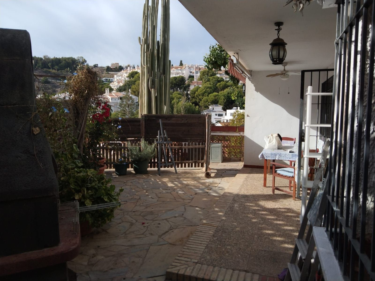 Casa de 4 Dormitorios y 4 Baños en venta en Málaga Este