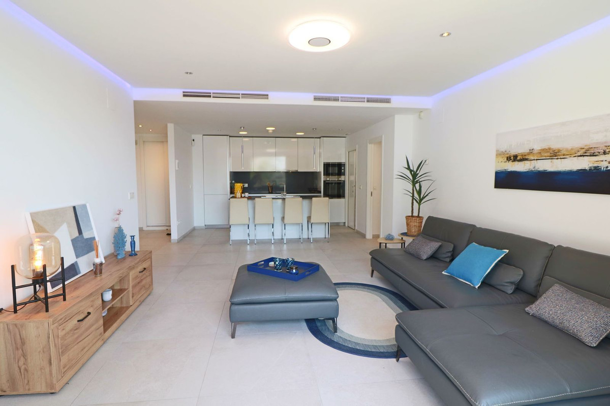 Ático de 3 Dormitorios en venta en La Quinta, Benahavís