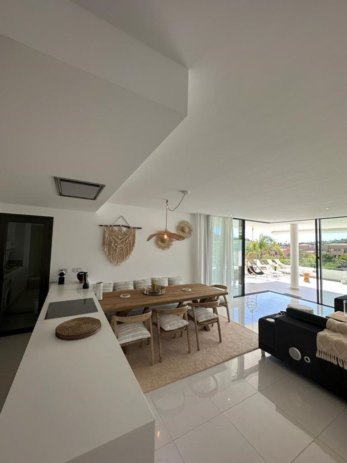 Piso de 3 Dormitorios y 2 Baños en venta en Estepona