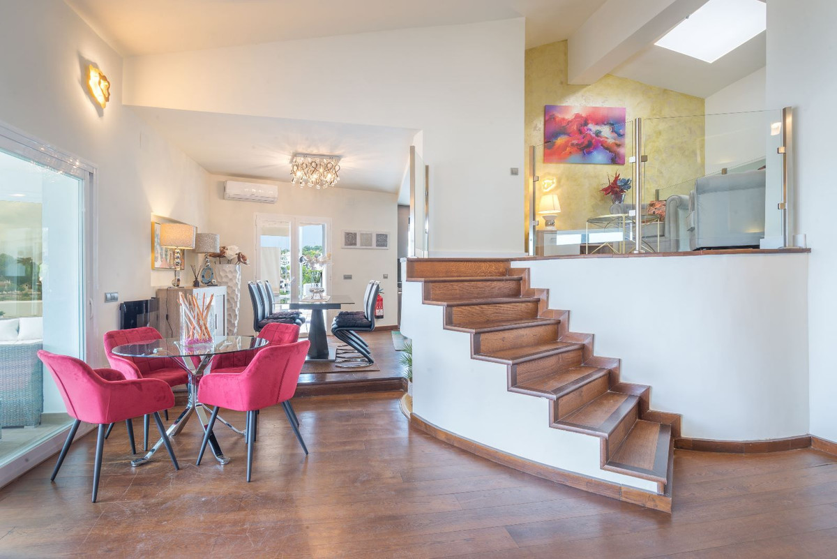 Casa de 7 Dormitorios y 5 Baños en alquiler vacacional en Marbella