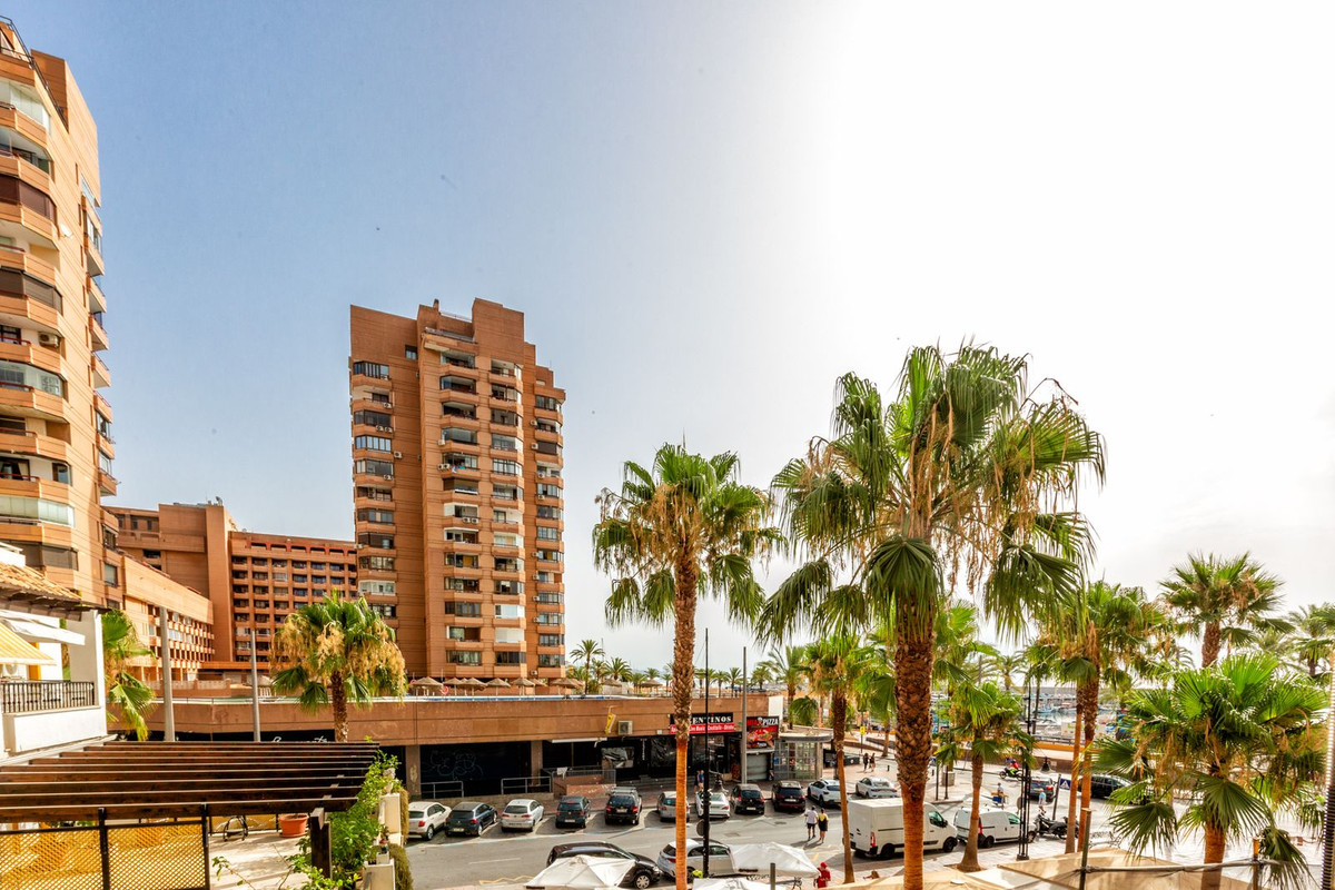 Piso de 1 Dormitorio y 1 Baño en venta en Fuengirola
