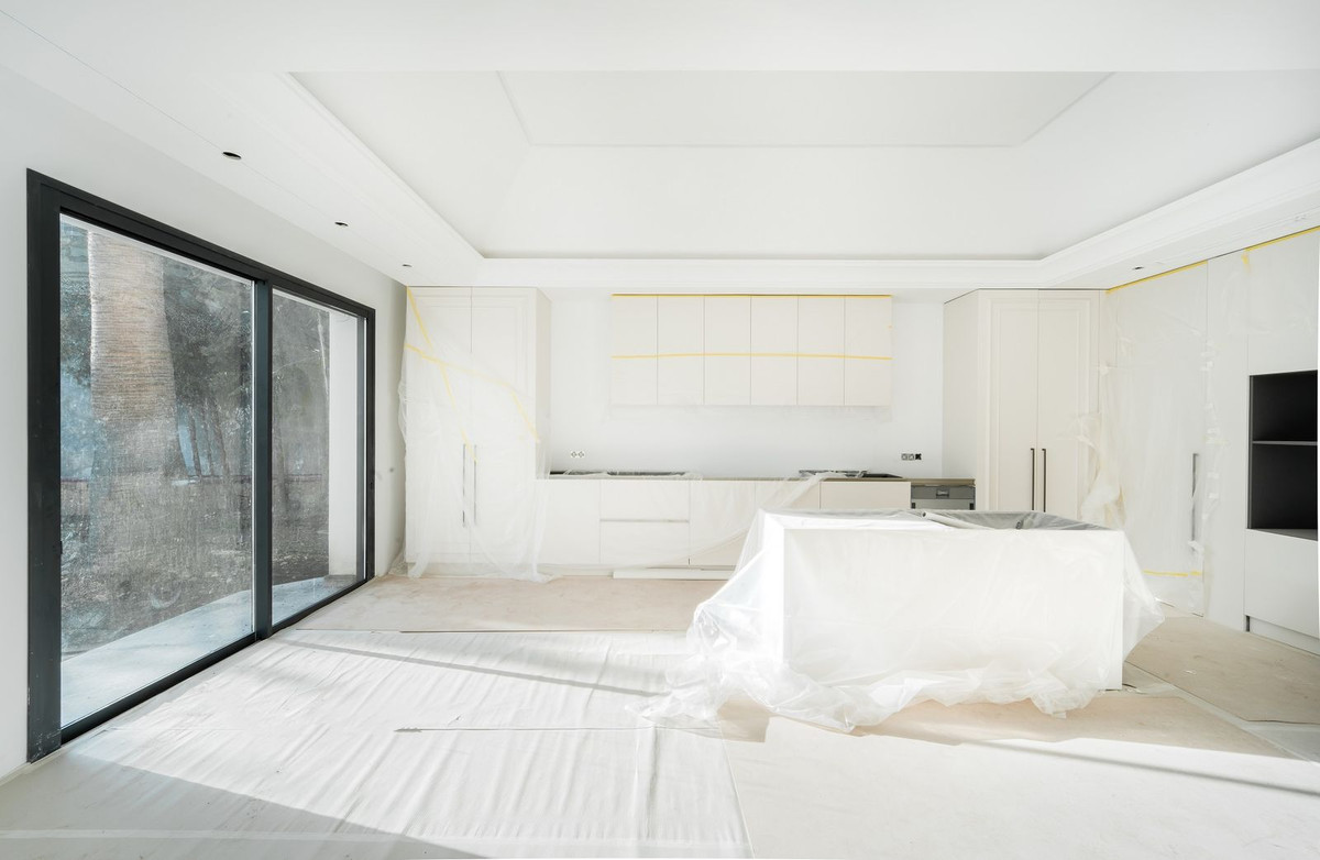 6 спални - Вила за продажба в Sierra Blanca, Marbella