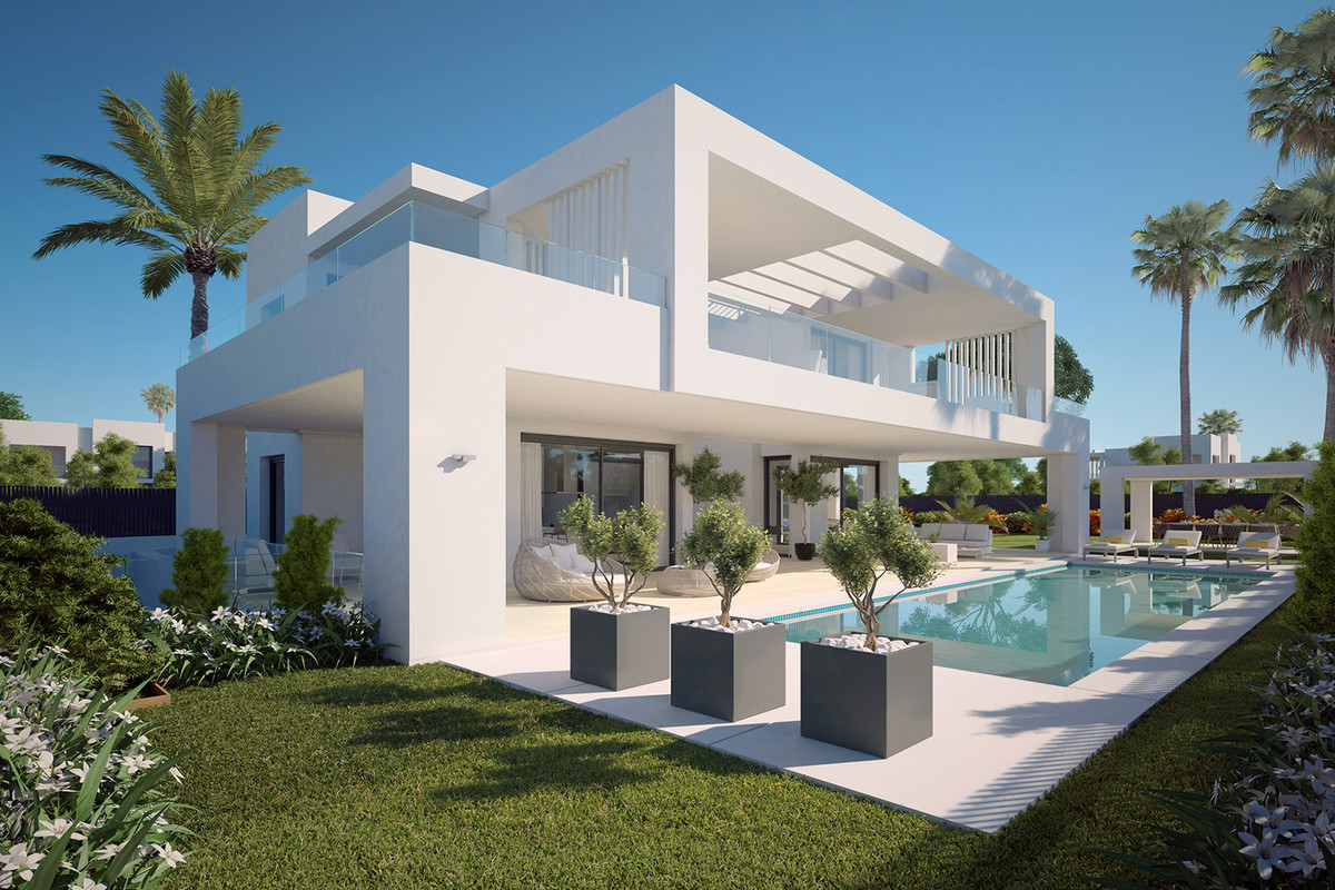 5 спални, 6 бани - Вила за продажба в Nueva Andalucia, Marbella