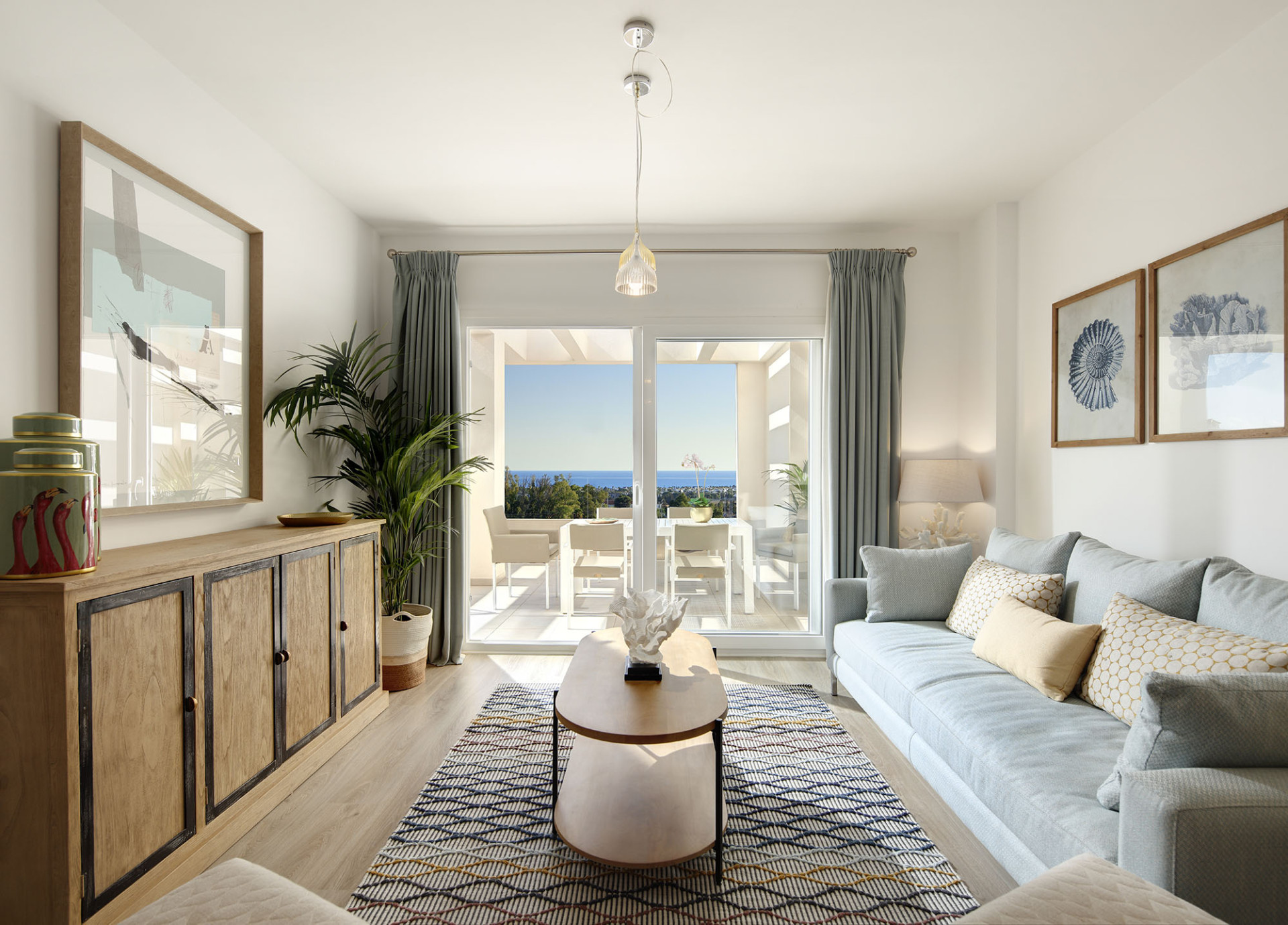 4 спални - Апартамент за продажба в Nueva Andalucia, Marbella