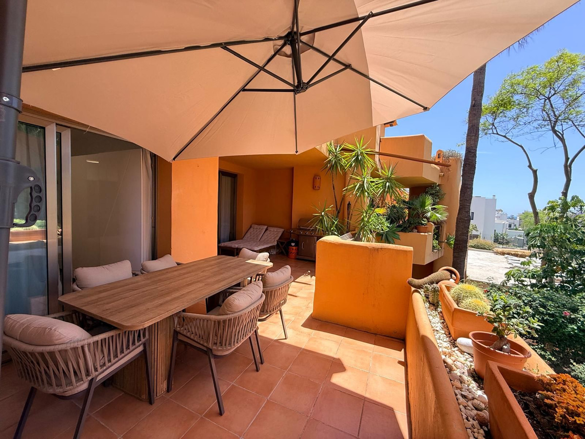 2 спални, 2 бани - Апартамент за продажба в Estepona