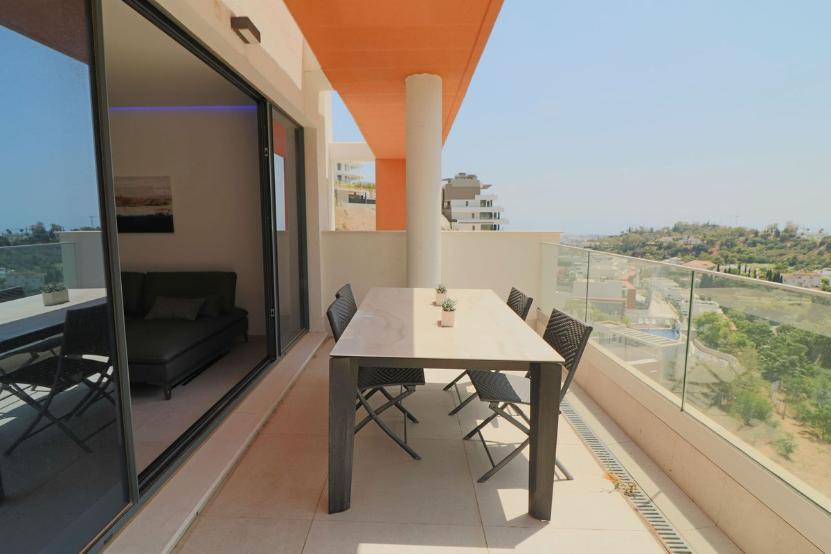 Ático de 3 Dormitorios en venta en La Quinta, Benahavís
