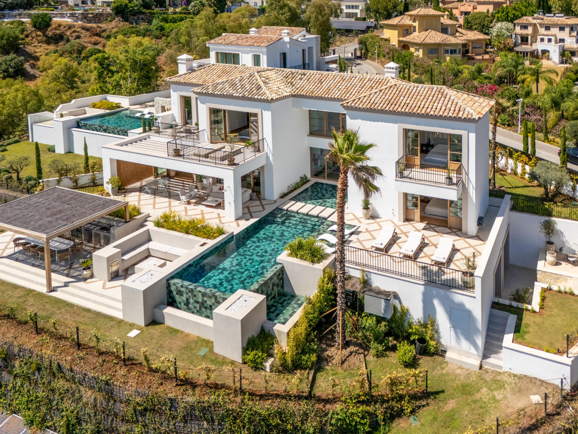 Casa de 5 Dormitorios y 8 Baños en venta en Benahavís Pueblo