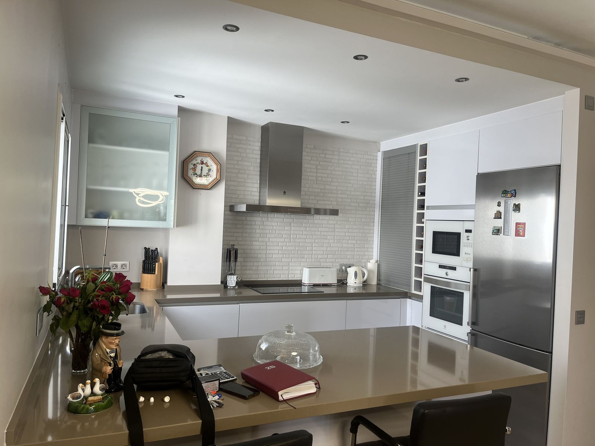 3 спални - Пентхаус за продажба в Estepona