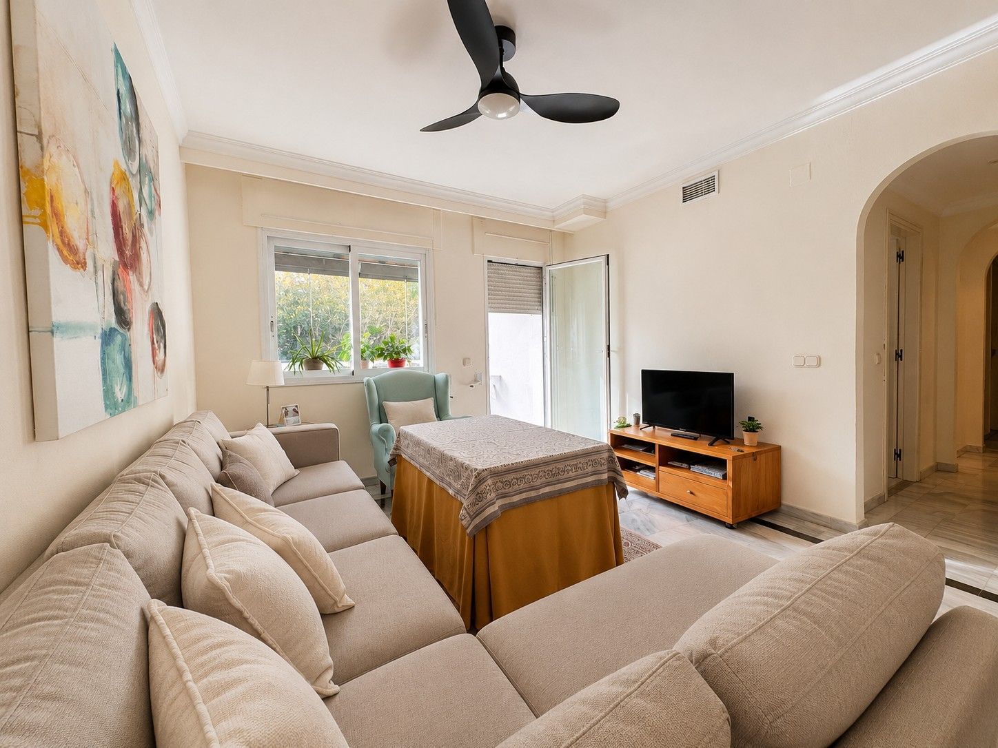 Ático de 3 Dormitorios y 3 Baños en venta en Milla de Oro, Marbella