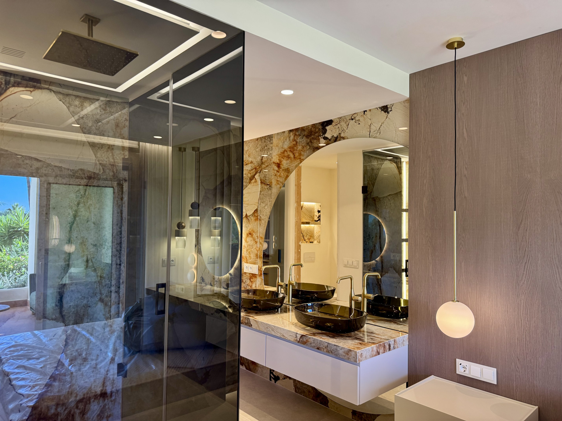 Piso de 3 Dormitorios en venta en Estepona