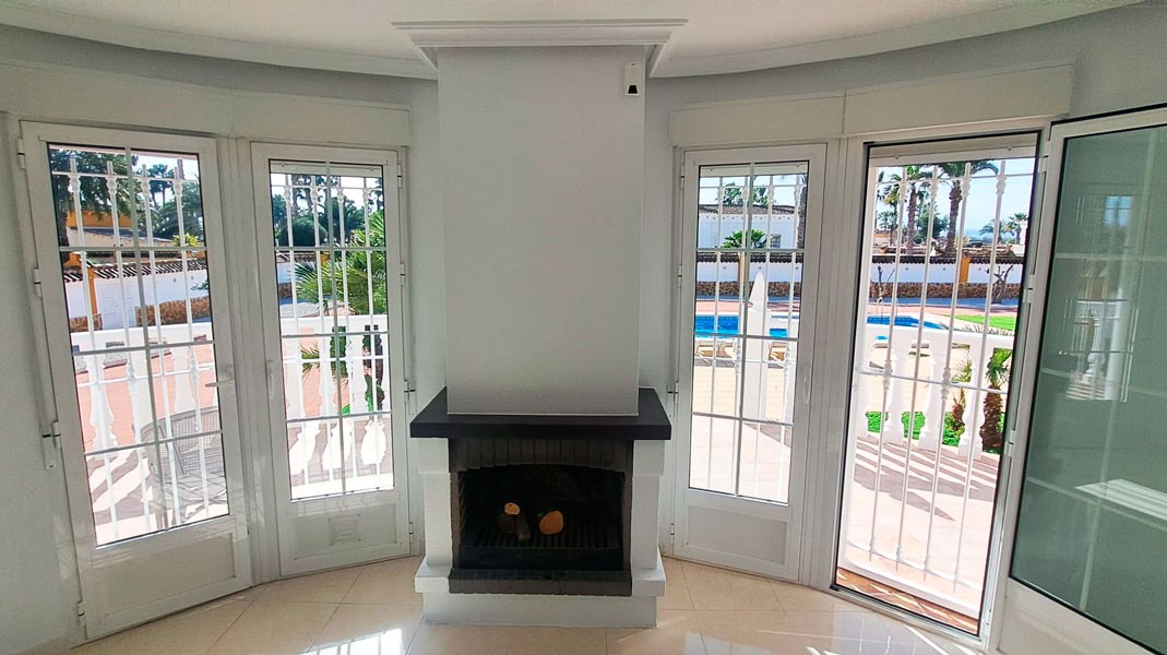 Finca de 3 Dormitorios y 3 Baños en venta en Catral