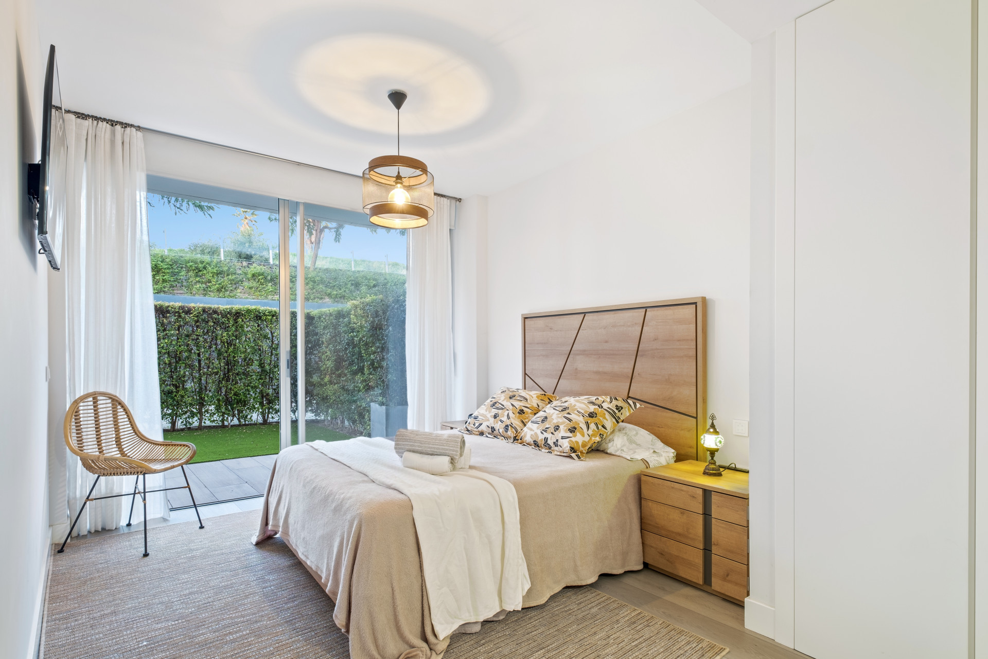 Piso de 2 Dormitorios en venta en Estepona