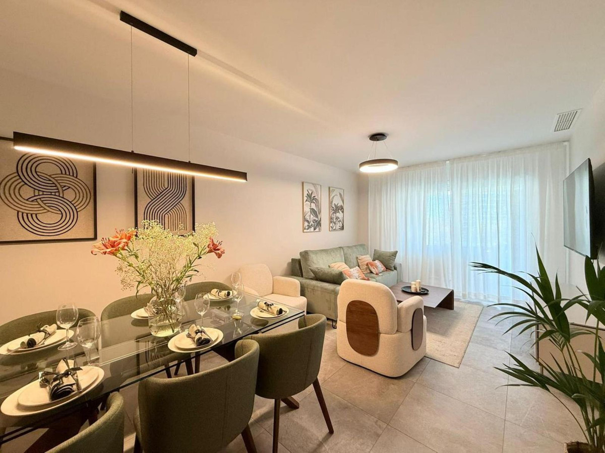 Piso de 3 Dormitorios y 2 Baños en alquiler en Marbella