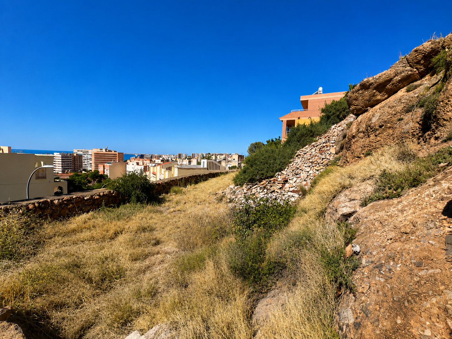 Terreno en venta en Roquetas de Mar