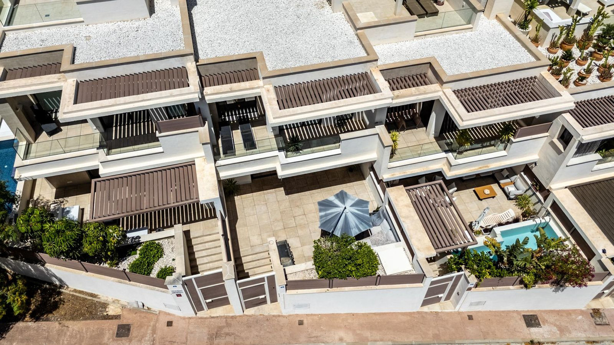 4 Bed - Townhouse for Sale in La Cala de Mijas