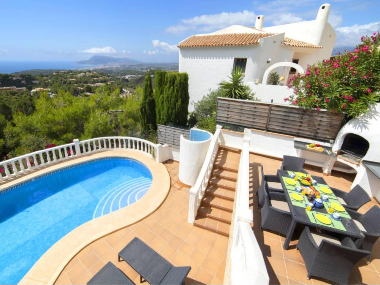 4 Bed, 3 Bath - Townhouse Holiday Rental in Altea