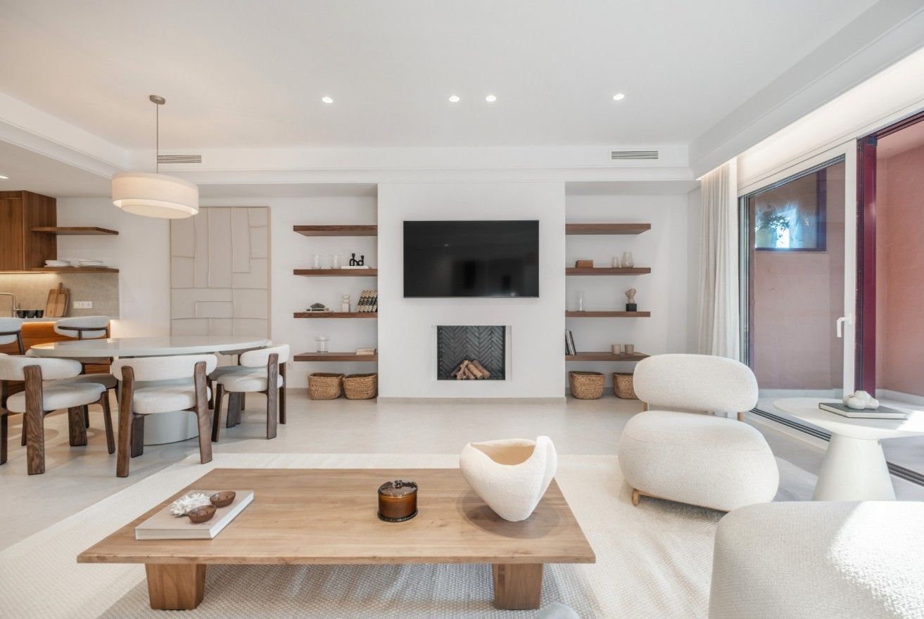 4 Bed, 4 Bath - Townhouse for Sale in Marbella Golden Mile