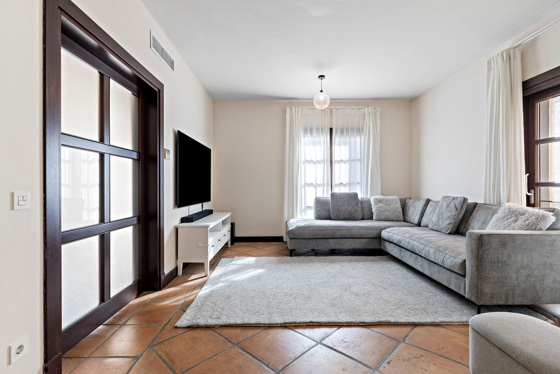 Casa Adosada de 4 Dormitorios y 3 Baños en venta en Benahavís