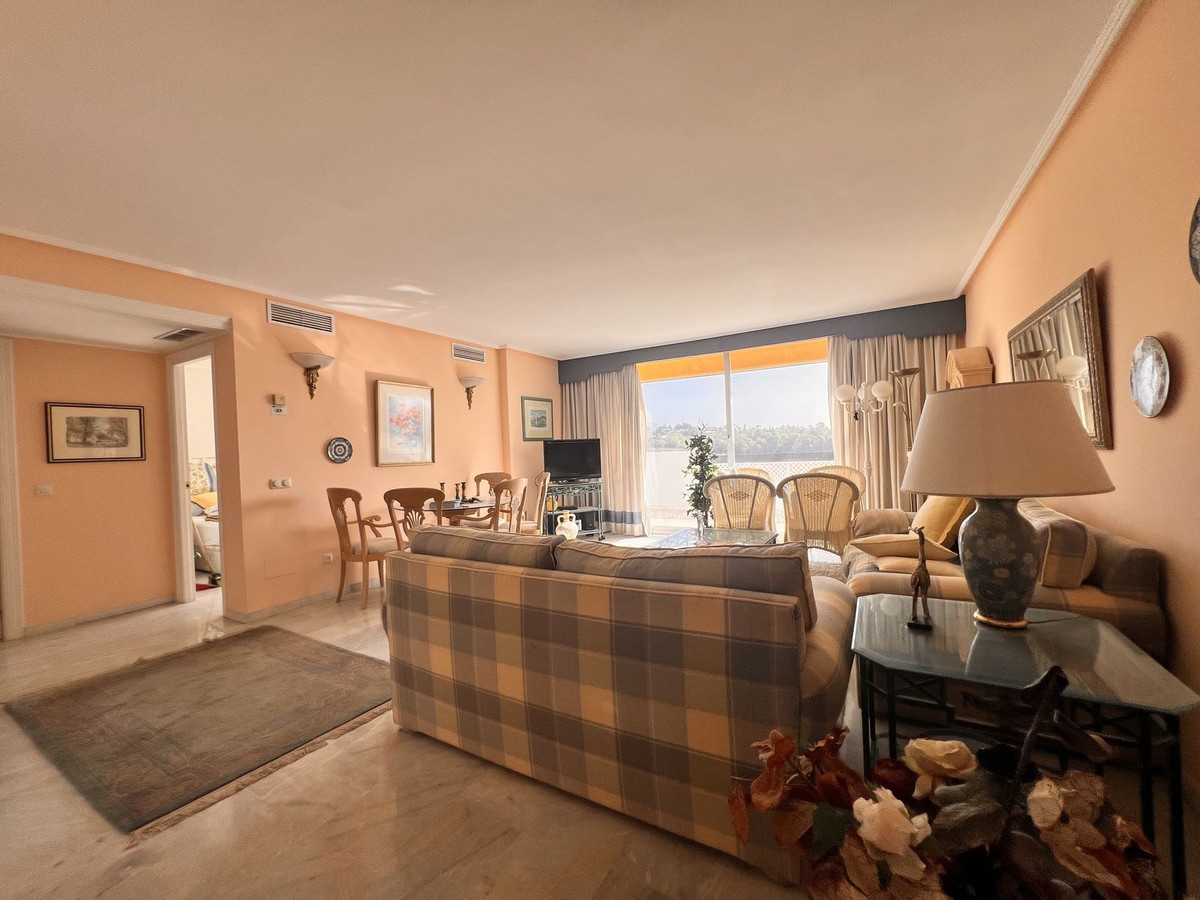 2 кровать Пентхаус для продажи в New Golden Mile, Estepona