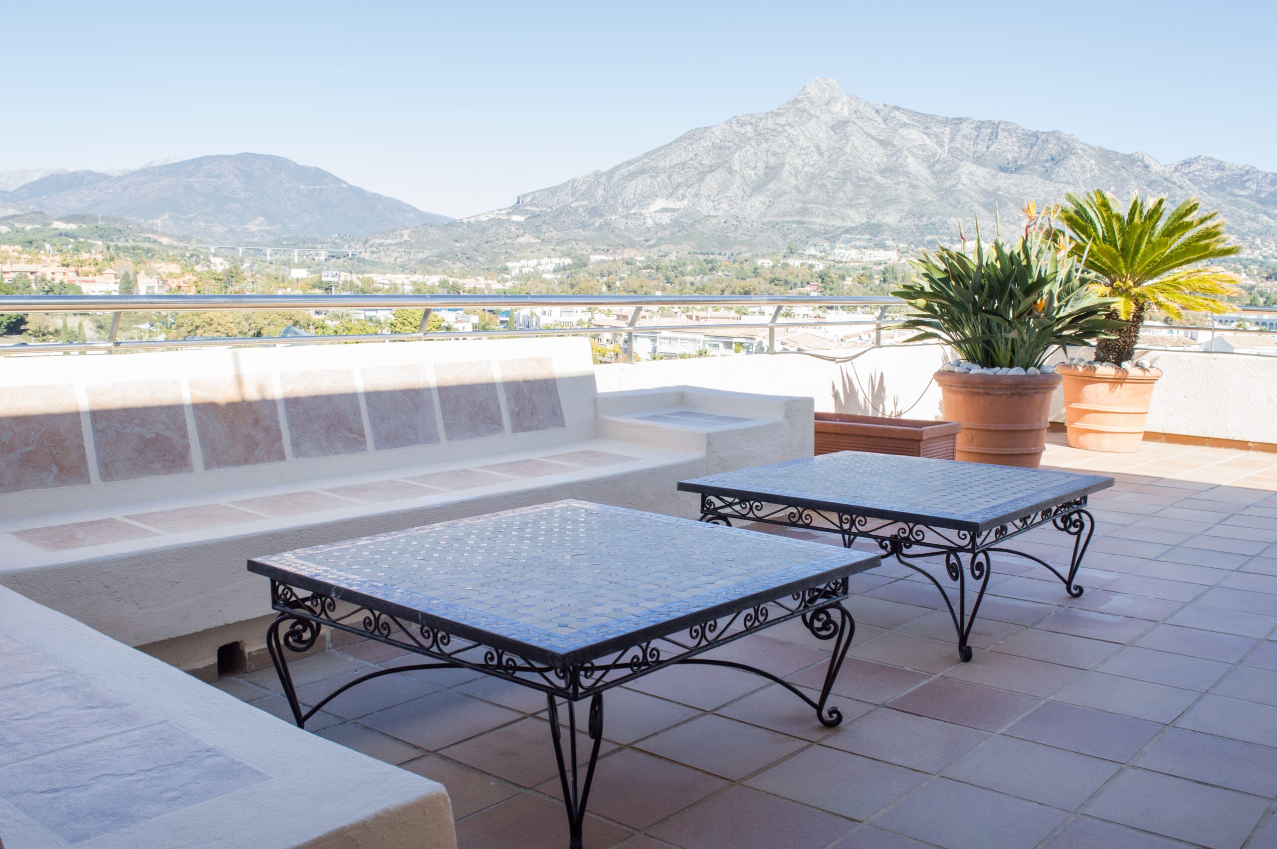 Piso de 2 Dormitorios en venta en Puerto Banús, Marbella