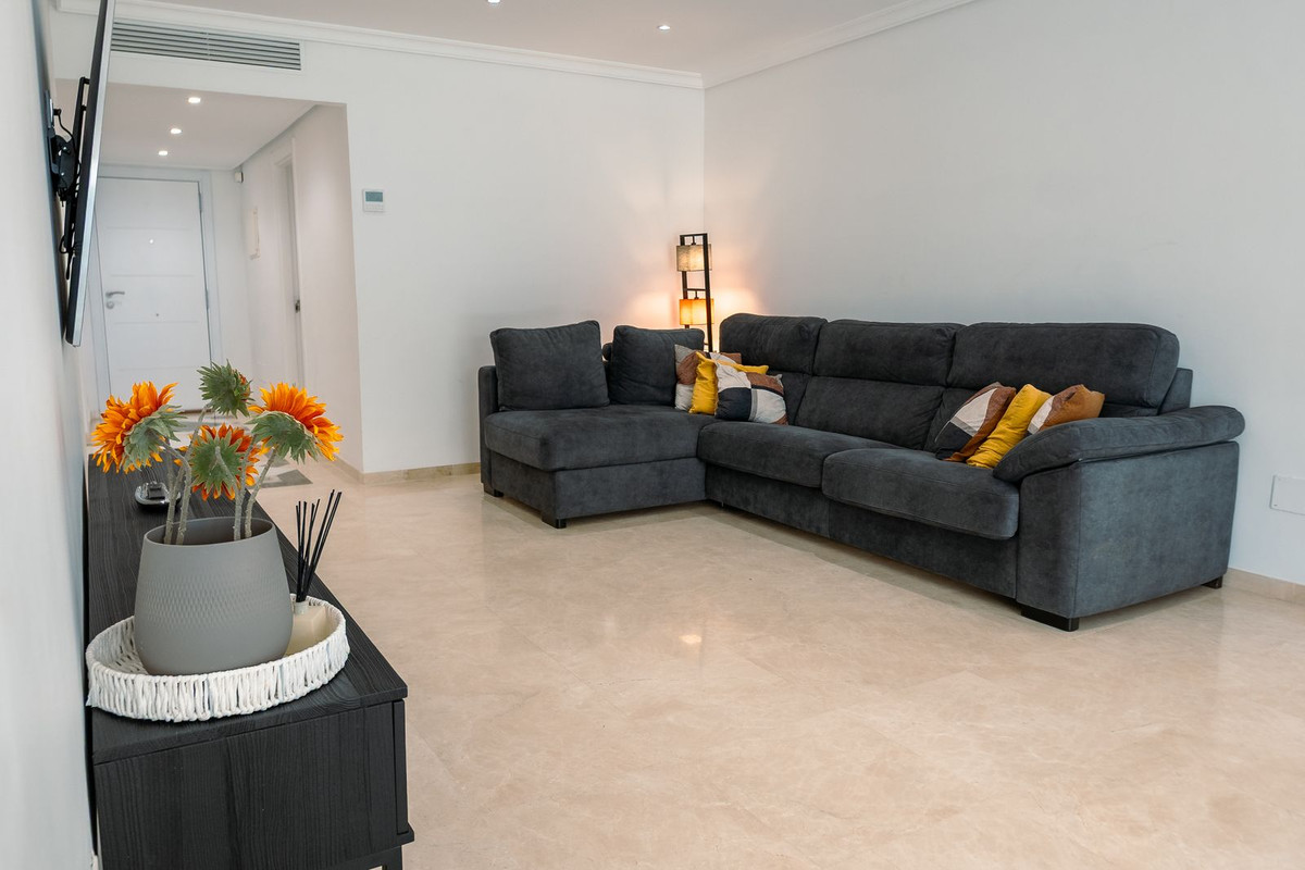 Piso de 3 Dormitorios y 3 Baños en alquiler en Estepona