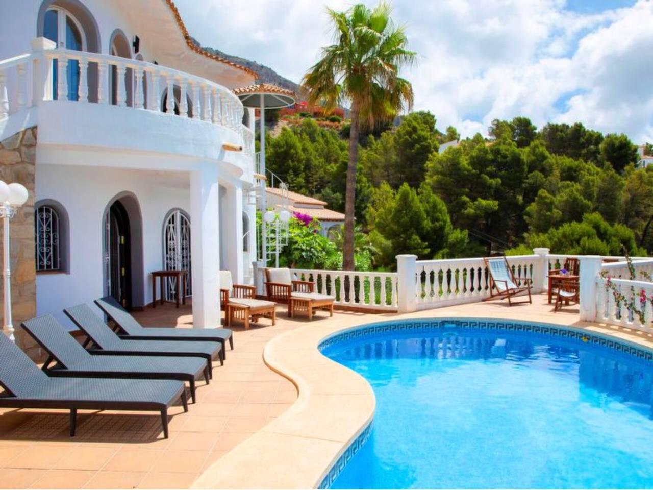 4 Bed, 3 Bath - Townhouse Holiday Rental in Altea