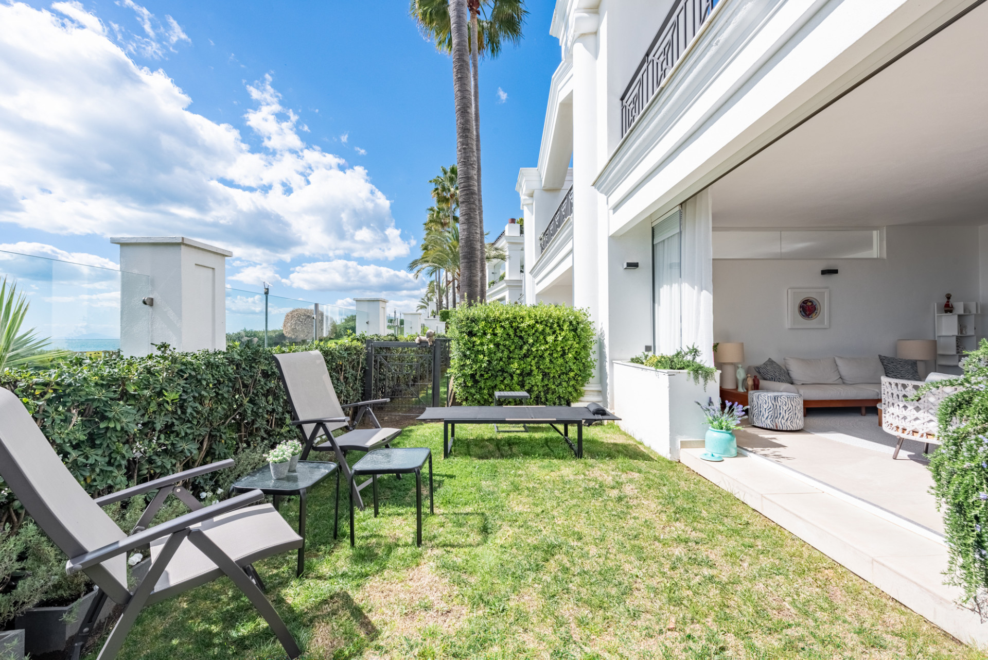 Piso de 2 Dormitorios en venta en Estepona