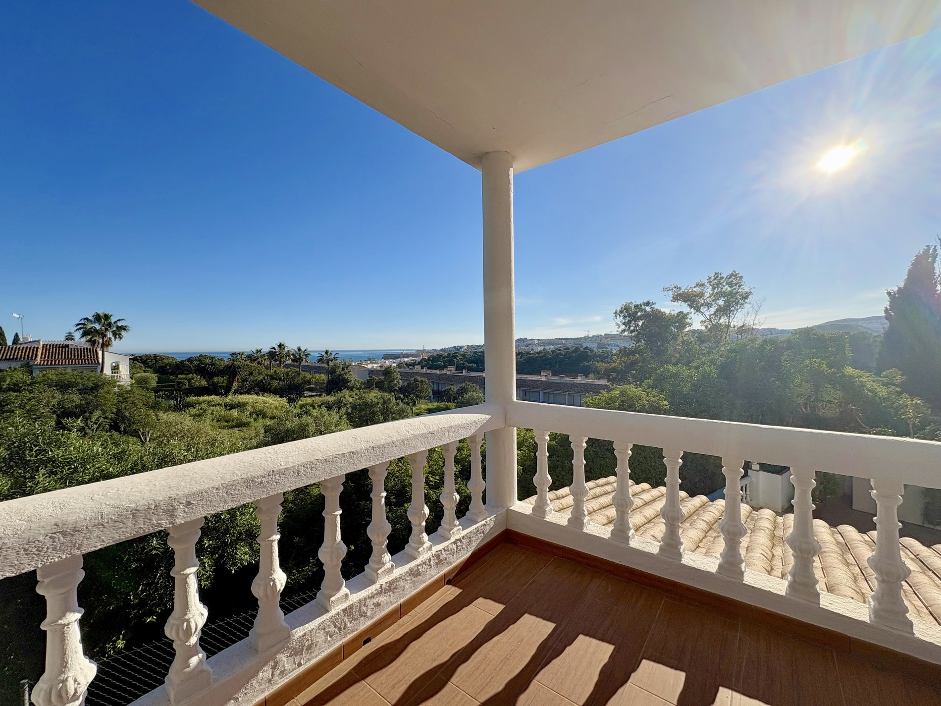 Casa de 5 Dormitorios y 3 Baños en venta en La Cala de Mijas