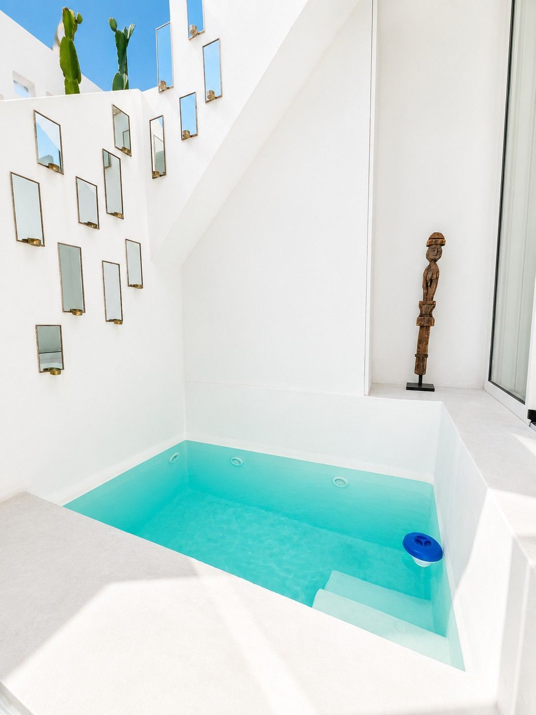 2 Bed, 2 Bath - Townhouse for Sale in Cabopino, Marbella