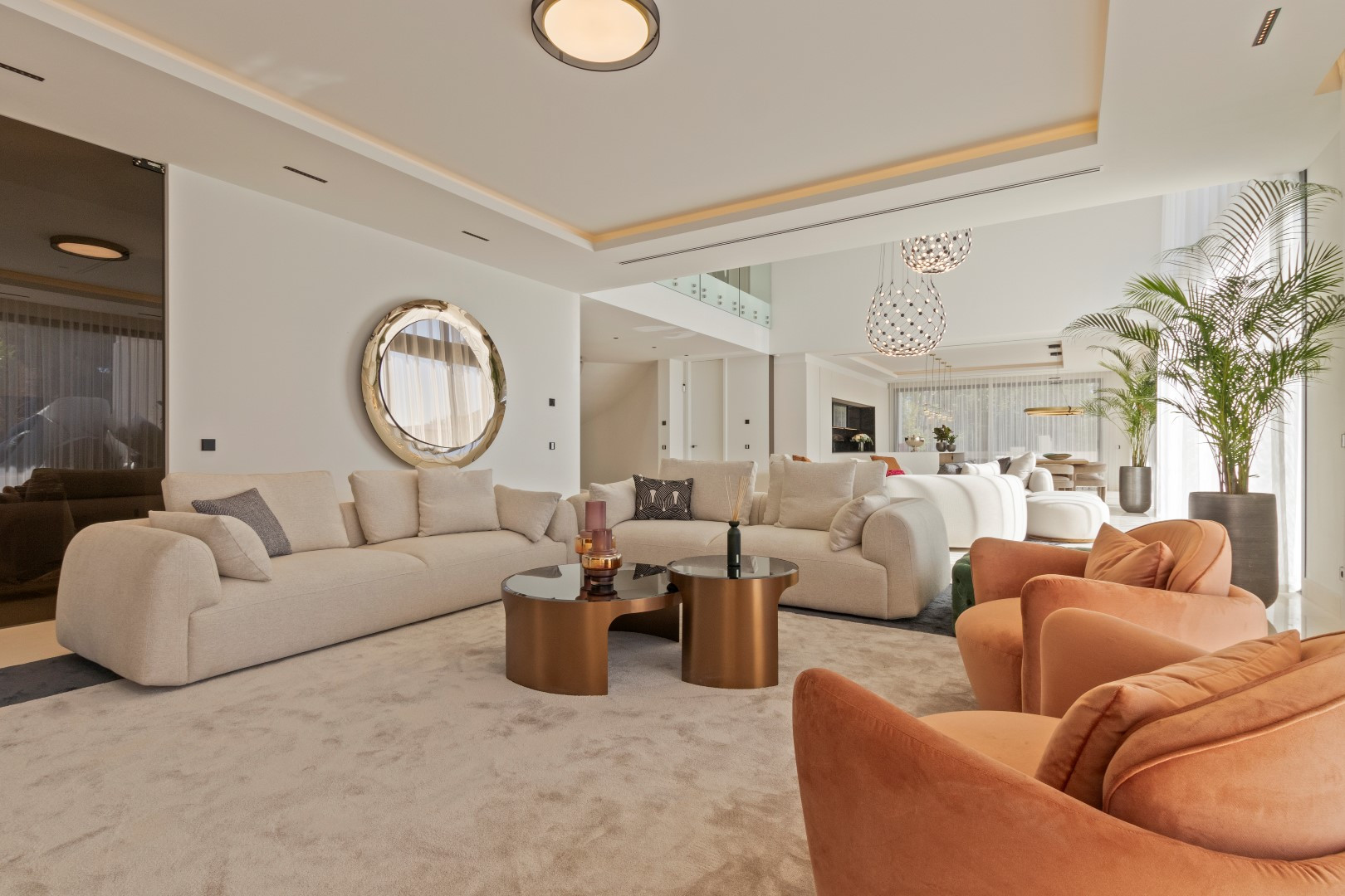 Casa de 7 Dormitorios y 8 Baños en venta en Sierra Blanca, Marbella