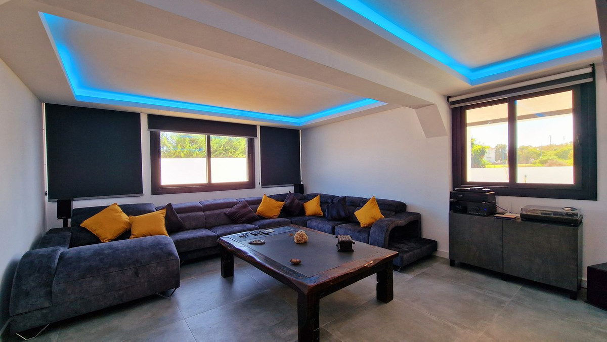 Casa de 3 Dormitorios en venta en San Pedro de Alcántara