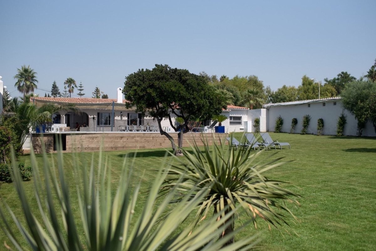 4 Bed - Villa Holiday Rental in San Pedro de Alcántara