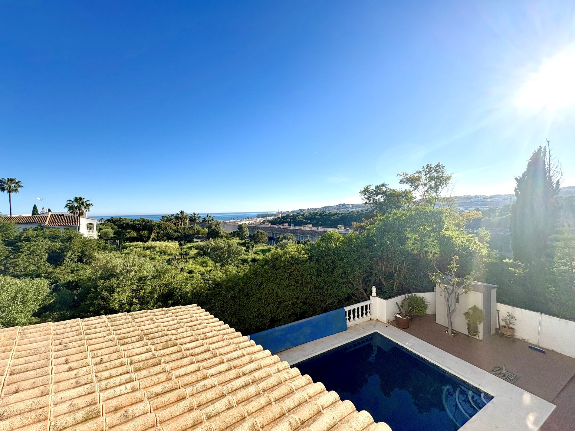 Casa de 5 Dormitorios y 3 Baños en venta en La Cala de Mijas