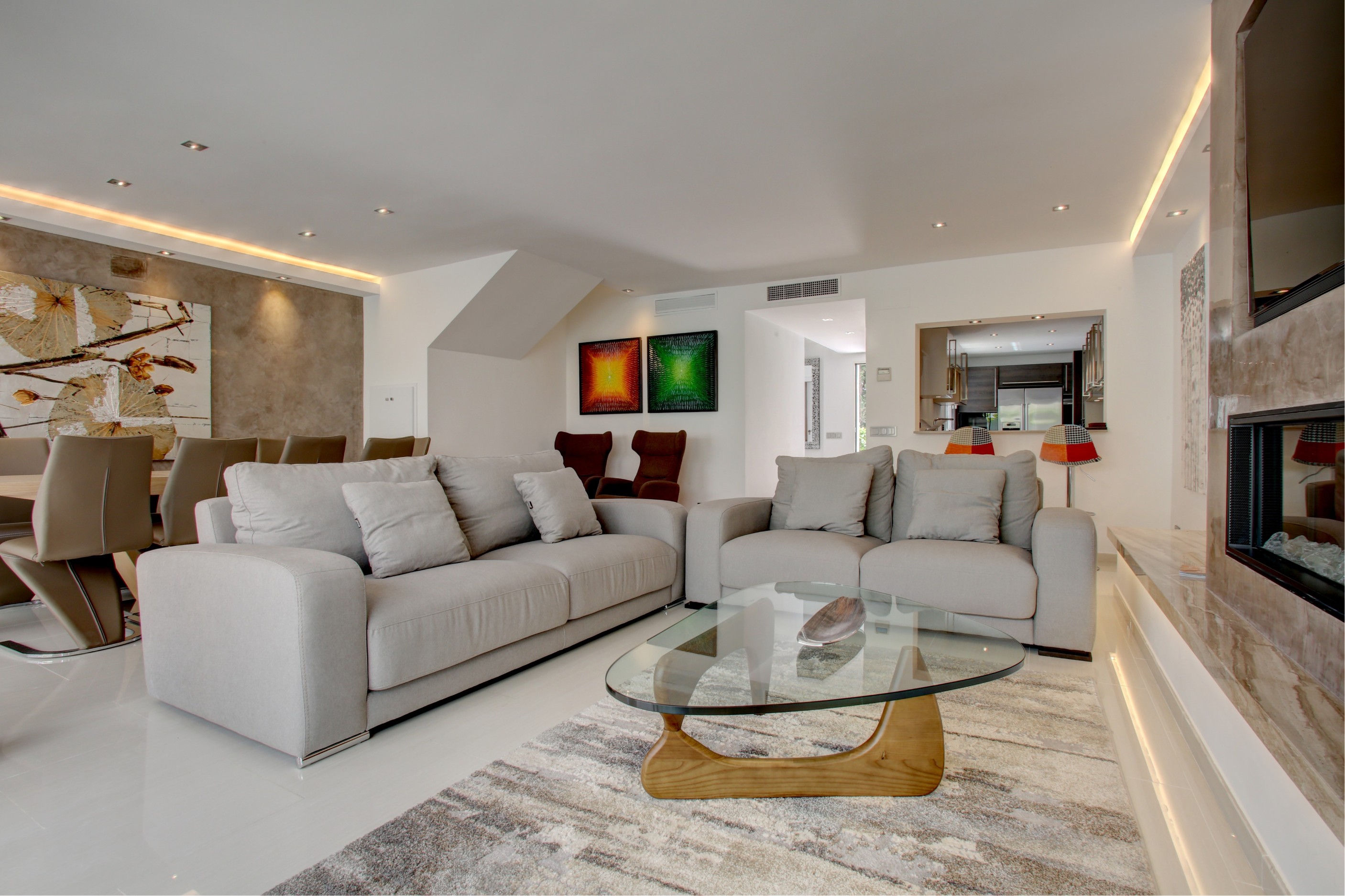 Casa Adosada de 5 Dormitorios en alquiler vacacional en Milla de Oro, Marbella