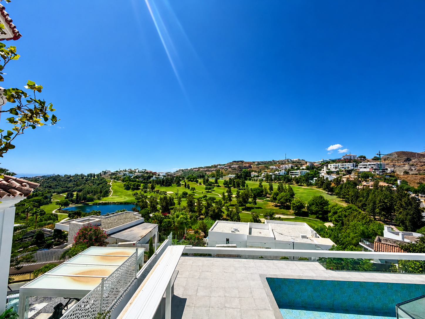 Casa de 5 Dormitorios en venta en La Alquería, Benahavís