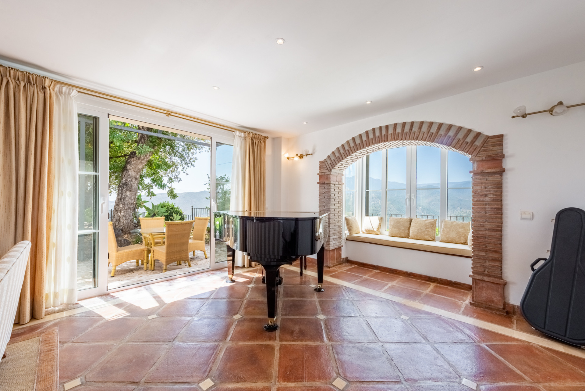 Casa de 3 Dormitorios en venta en Istán