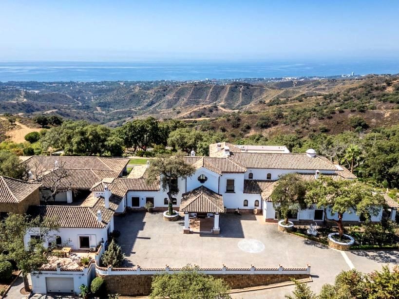 Casa de 5 Dormitorios en alquiler vacacional en Marbella Centro