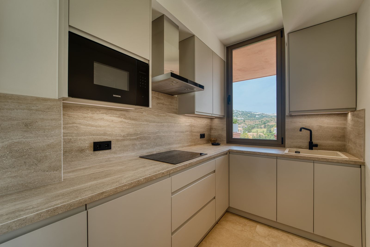 Ático de 4 Dormitorios y 4 Baños en venta en Marbella