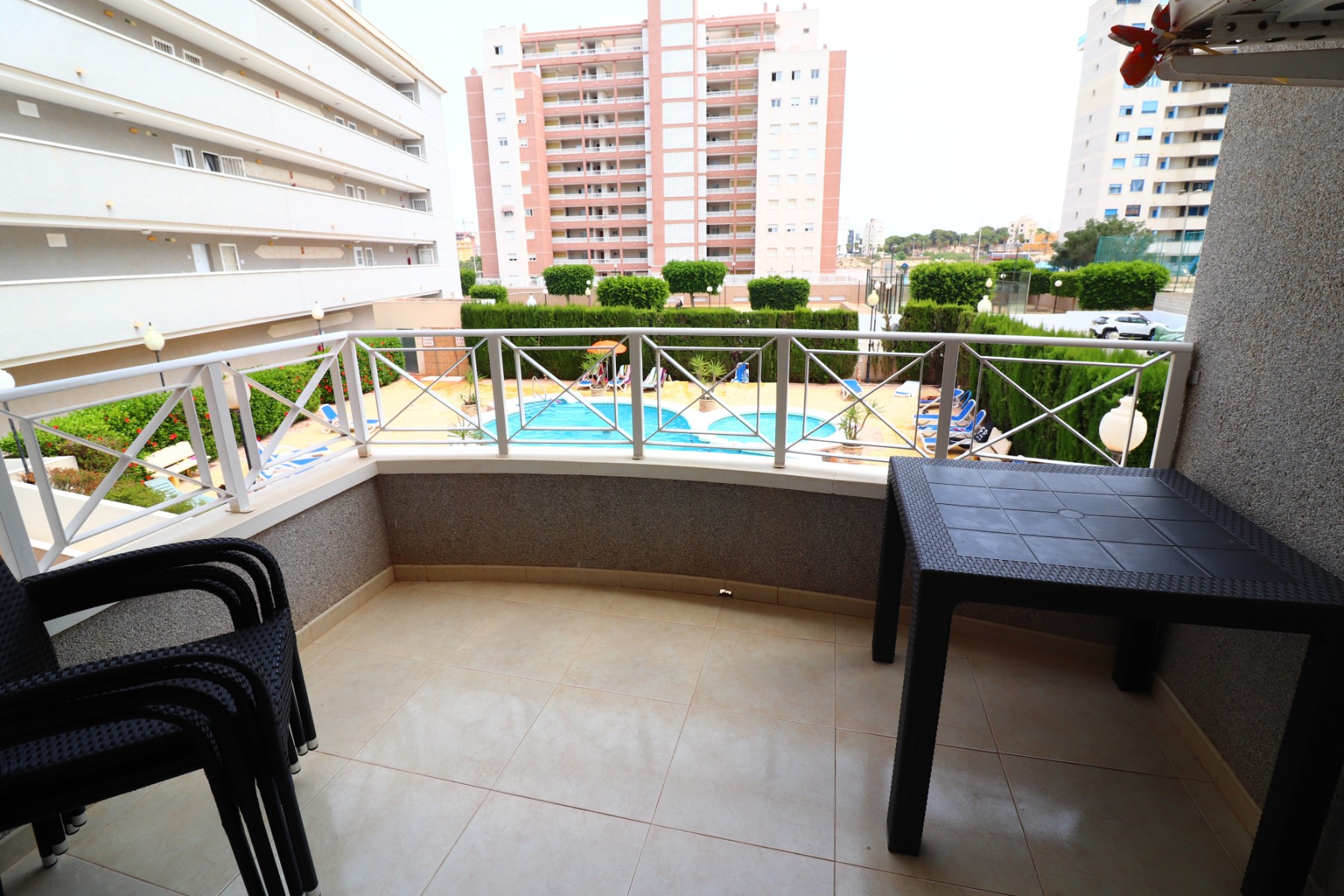 Piso de 2 Dormitorios y 1 Baño en venta en Guardamar del Segura