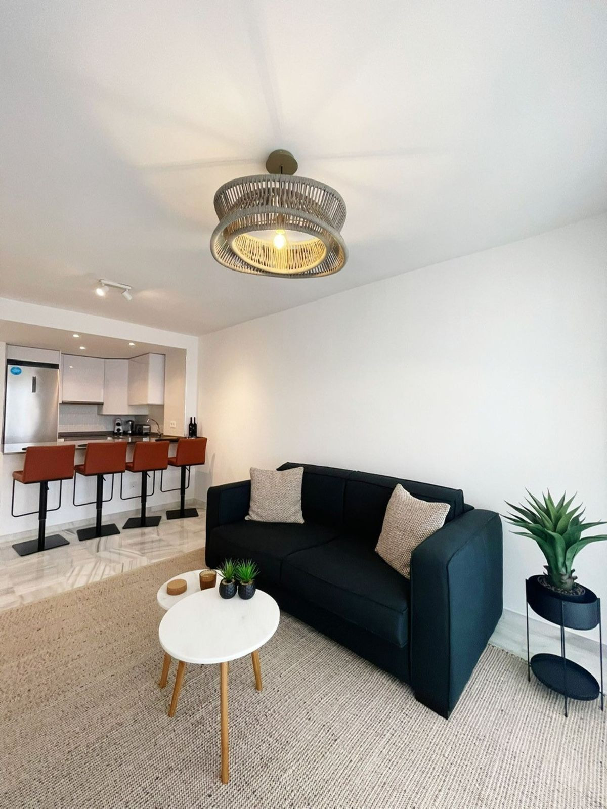 Piso de 2 Dormitorios en venta en Manilva