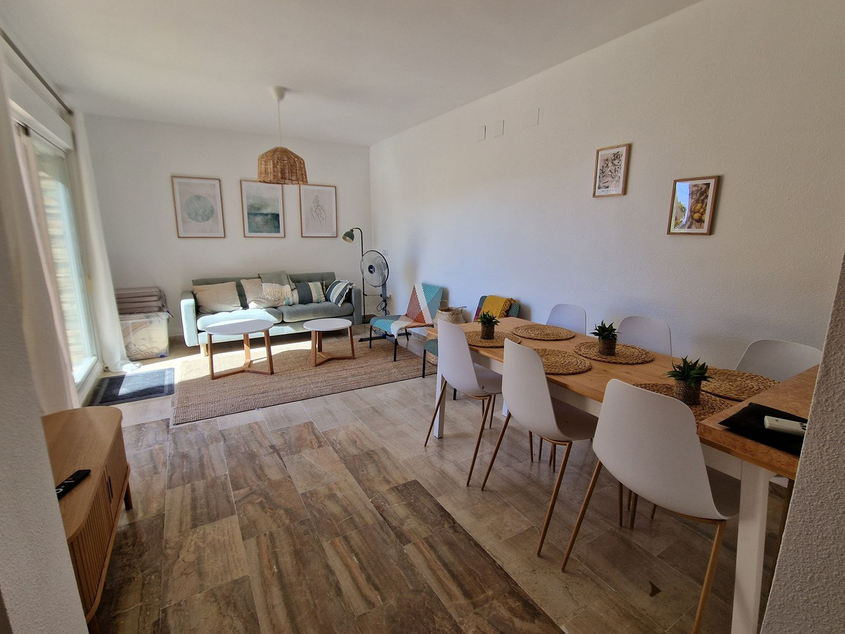 Piso de 3 Dormitorios en venta en Riviera del Sol, Mijas