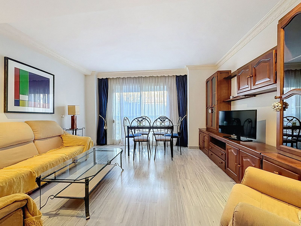 2 спални, 1 баня - Апартамент за продажба в San Pedro de Alcántara