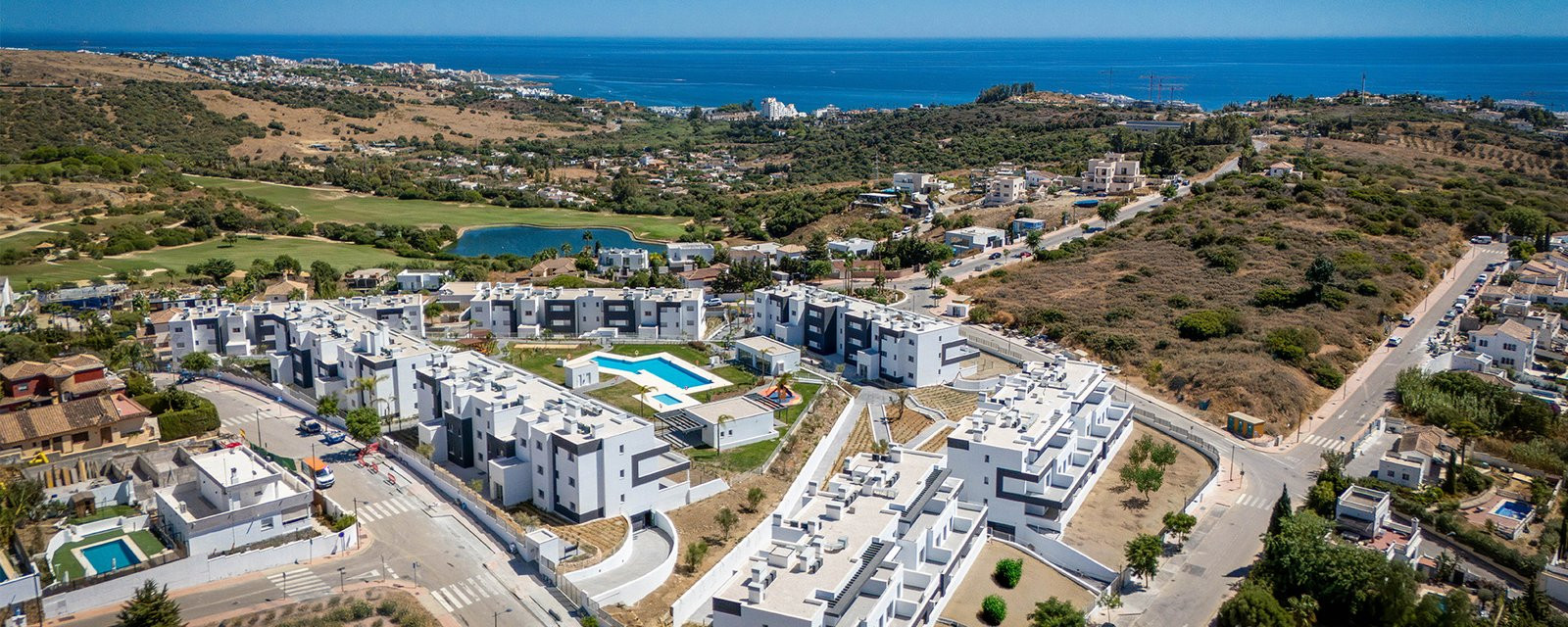 Piso de 2 Dormitorios y 2 Baños en venta en Estepona
