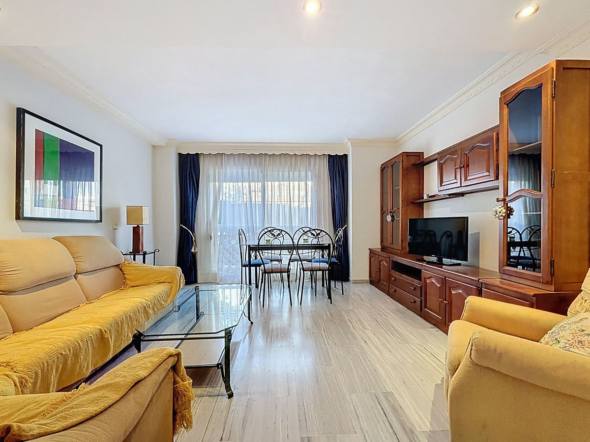 2 спални, 1 баня - Апартамент за продажба в San Pedro de Alcántara