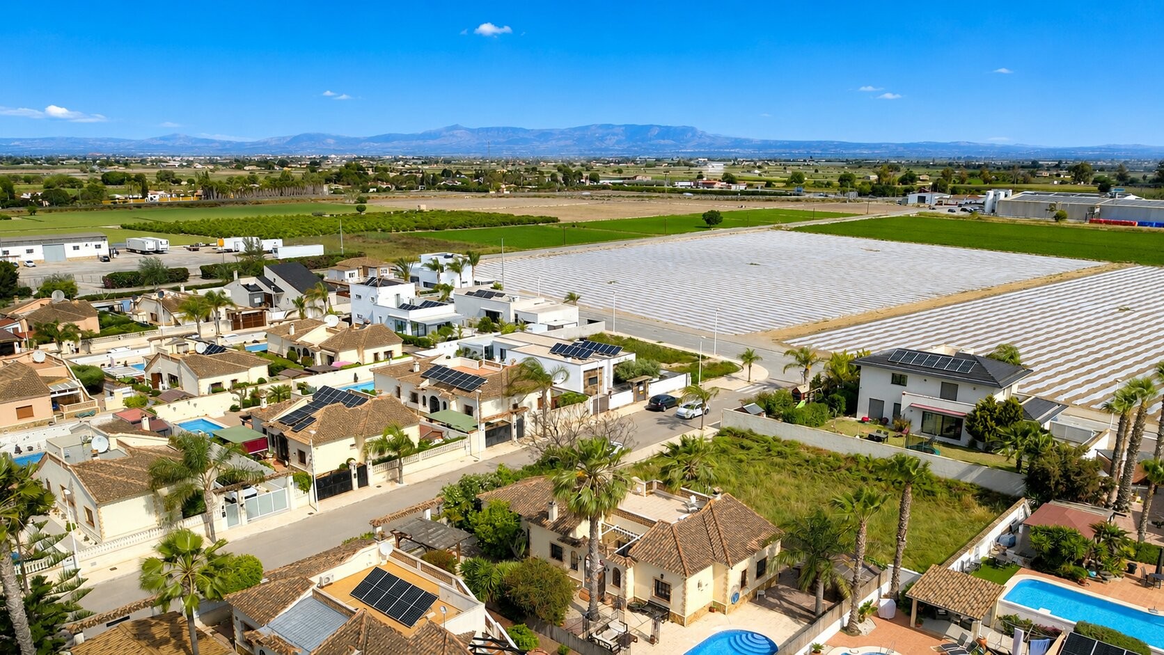 Casa de 3 Dormitorios y 2 Baños en venta en Formentera del Segura