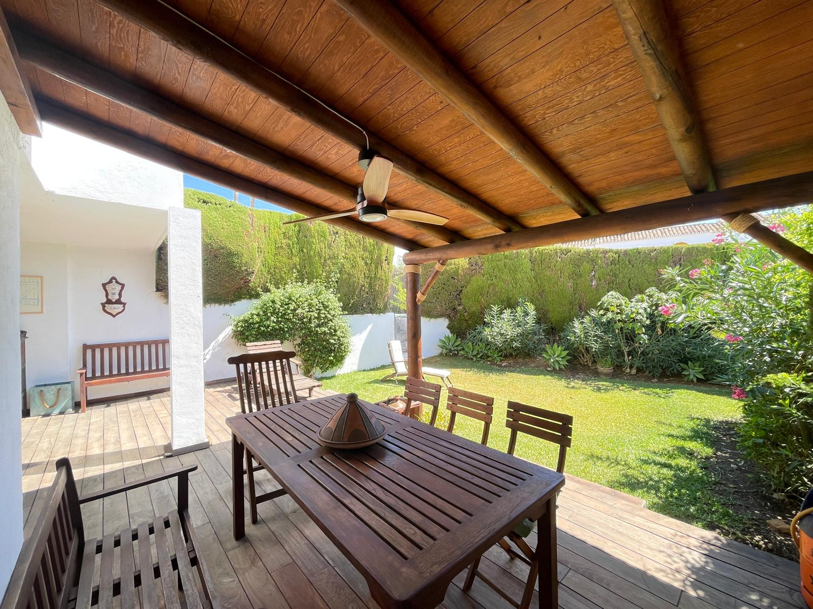 3 Bed - Townhouse for Rent in Estepona