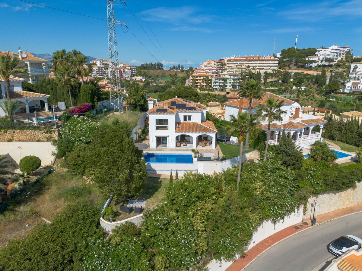 Casa de 3 Dormitorios en venta en Riviera del Sol, Mijas