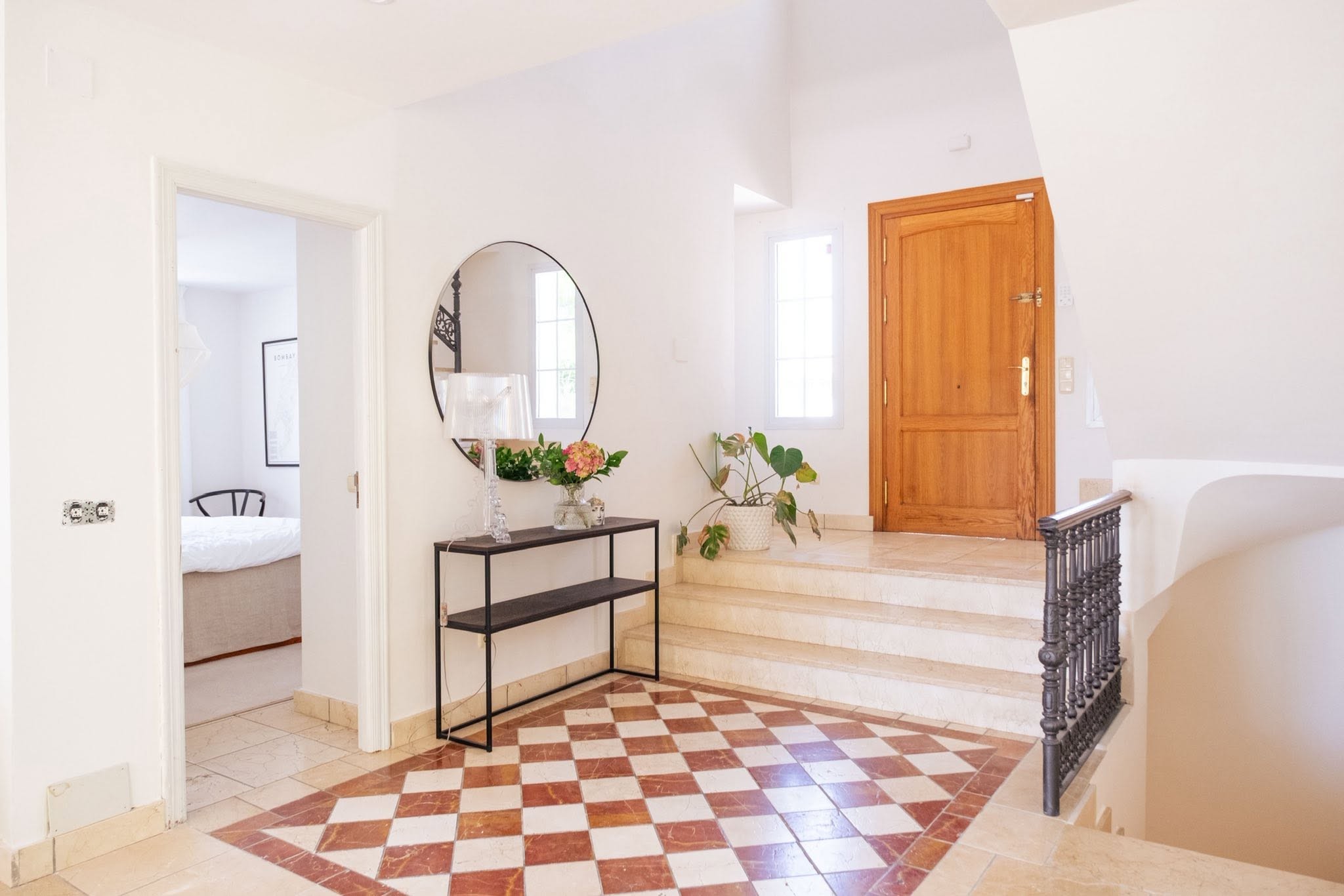 Casa de 6 Dormitorios y 6 Baños en venta en San Pedro de Alcántara