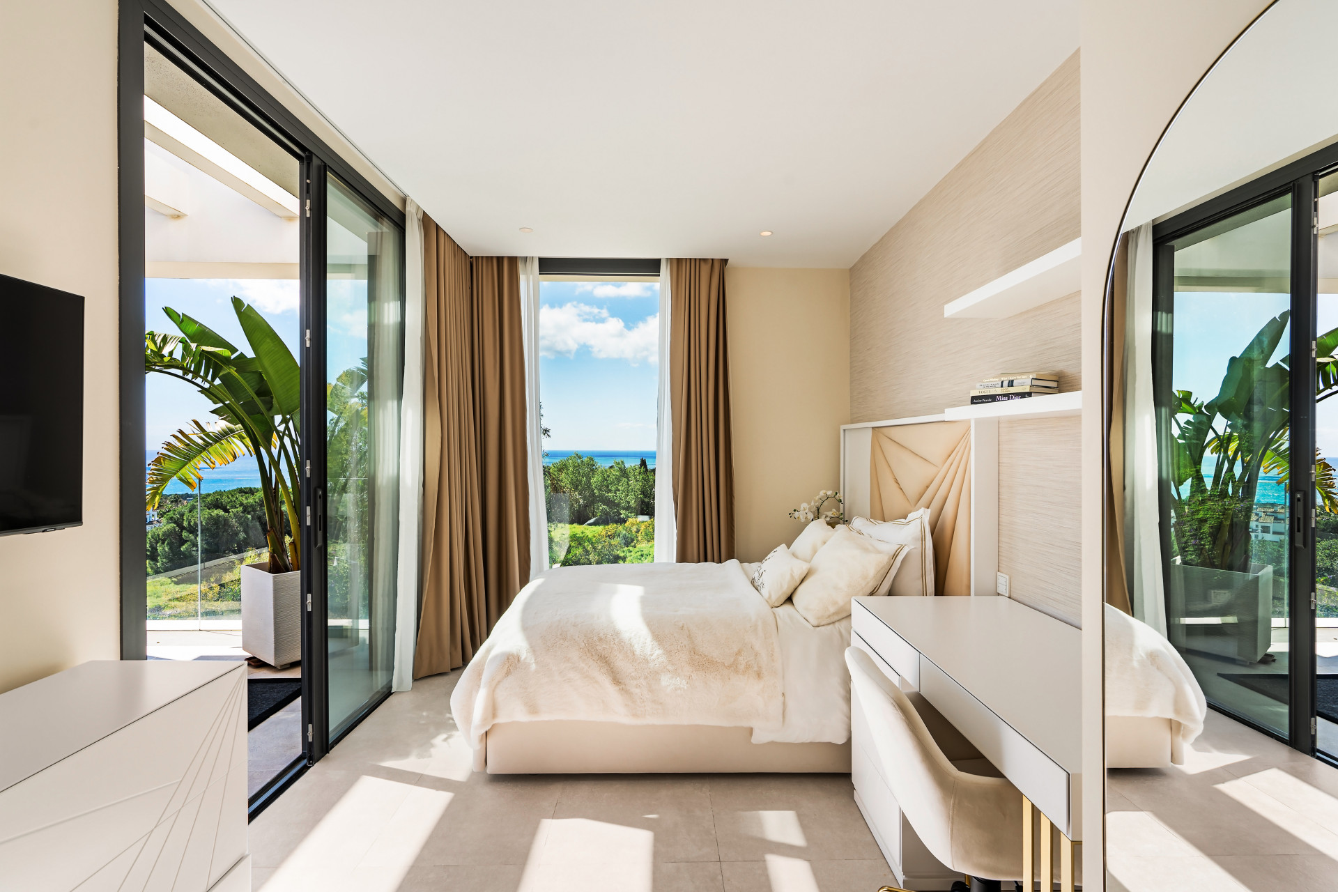 4 кровать 3 ванна Вилла для продажи в Sierra Blanca, Marbella